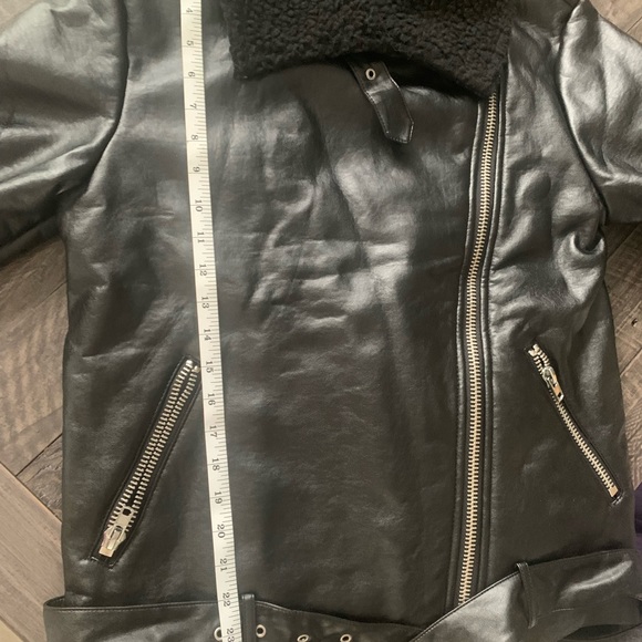 Noize Vegan Leather Shearling Jacket - NWOT - Picture 5 of 8